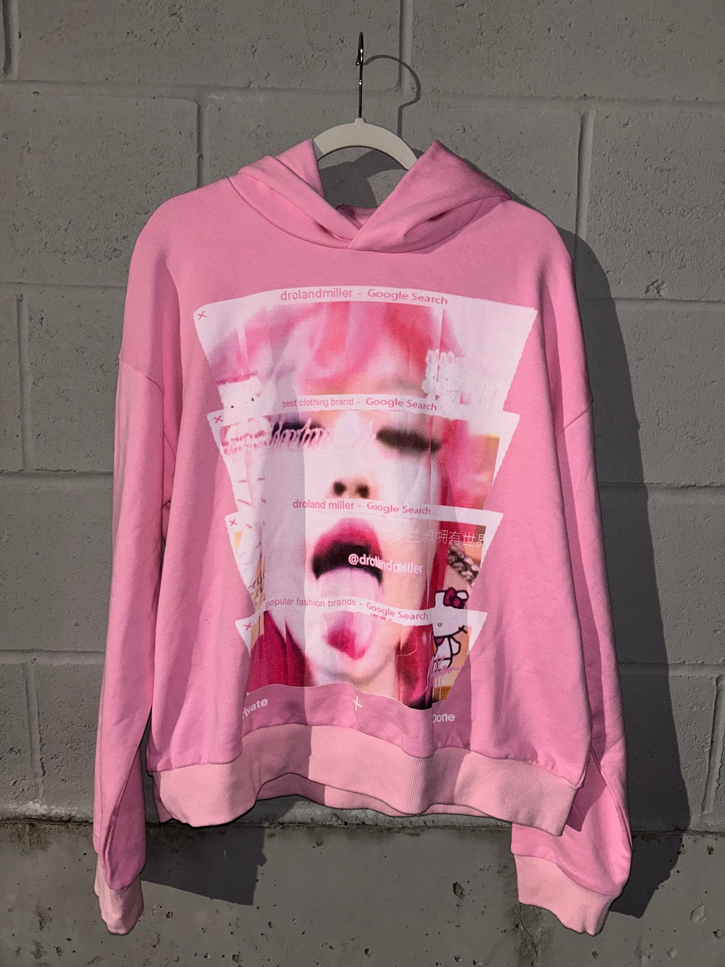 PINKY HOODIE